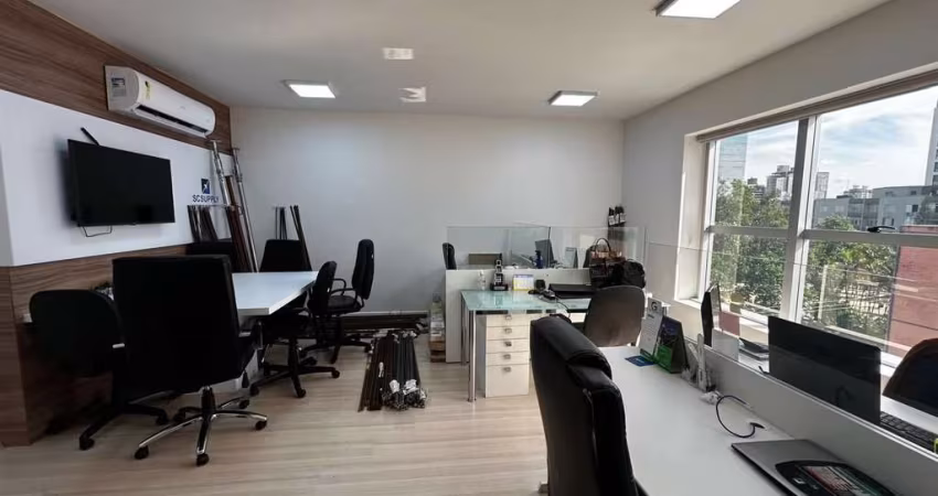 Locação | Sala comercial com 40 m² - Estreito, em Florianópolis.