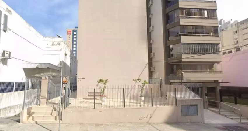 À venda | 2 quartos, térreo e 1 vaga de garagem - centro de florianópolis.