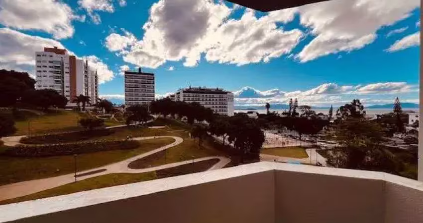 À venda | 104 m², sacada com churrasqueira, 3 quartos e 1 vaga - estreito, florianópolis.