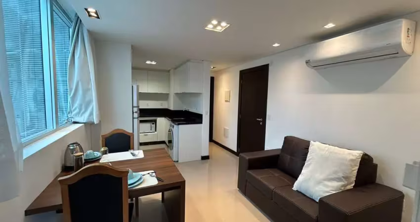 Locação | 34 m², 1 quarto, mobiliado - agronômica, em florianópolis.