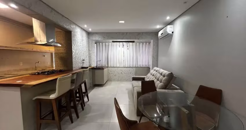 À venda | 67 m², semi mobiliado, 2 quartos. sacada e 1 vaga - centro, em florianópolis.