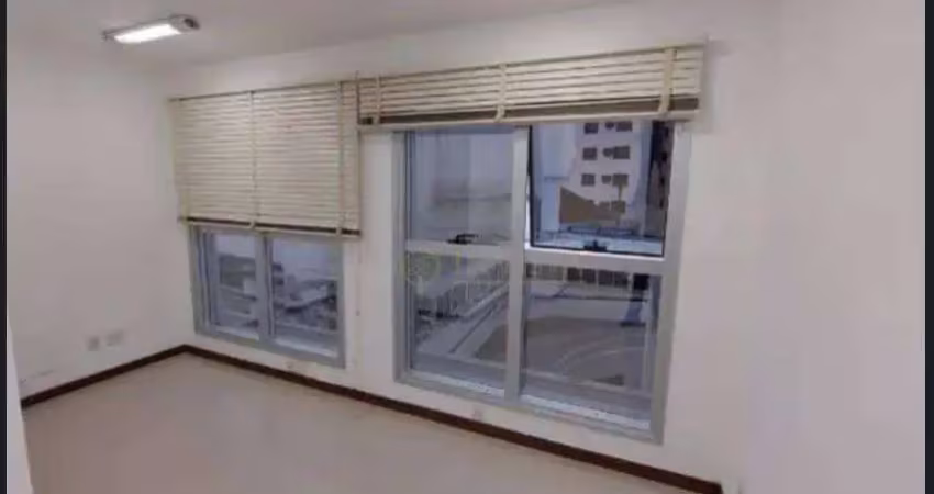 Locação | sala comercial de 31 m² com 1 vaga - centro, em florianópolis.