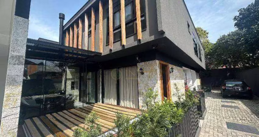 Locação | casa com 3 quartos, 143 m², varanda gourmet e 1 vaga - morro das pedras, em florianópolis.