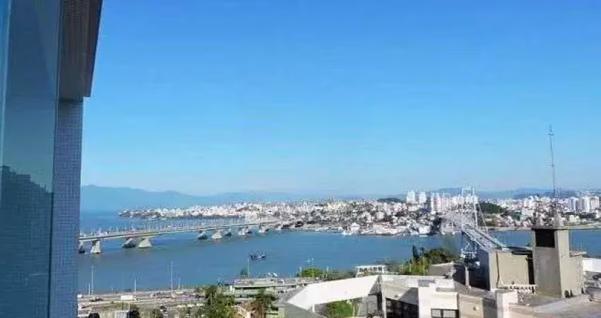 Apartamento com 3 quartos à venda, sacada com churrasqueira e vista mar, 2 vagas - centro, em florianópolis.