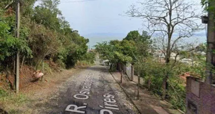 Terreno de 2870 m² à venda, vista panorâmica do mar com viabilidade comercial - sambaqui, em florianópolis.