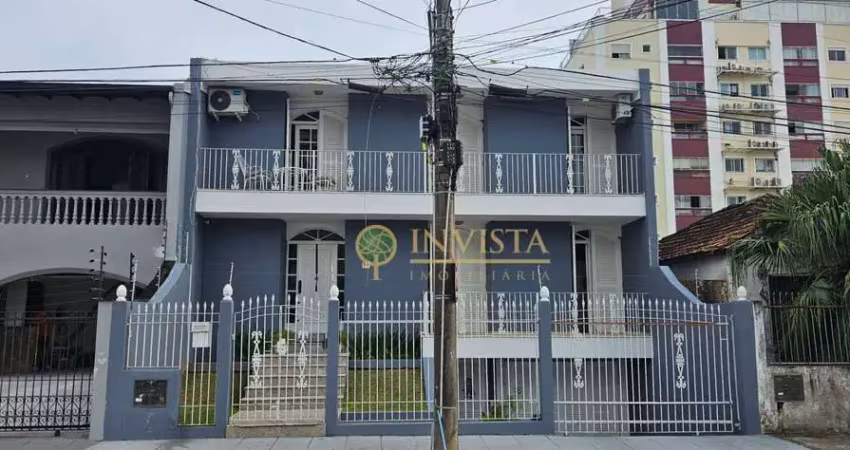 À venda | mobiliada, 4 quartos, espaço lazer com piscina e 3 vagas no estreito - à venda em florianópolis