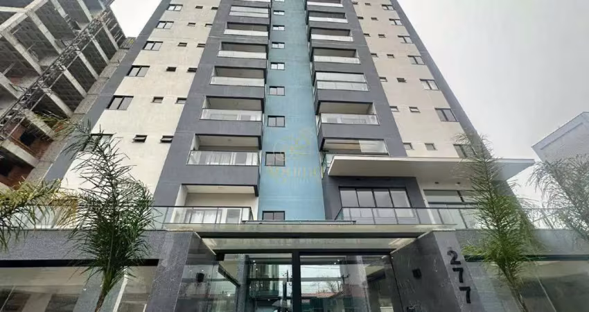 Apartamento com Suíte, Sacada Gourmet e Andar Alto no Cordeiros