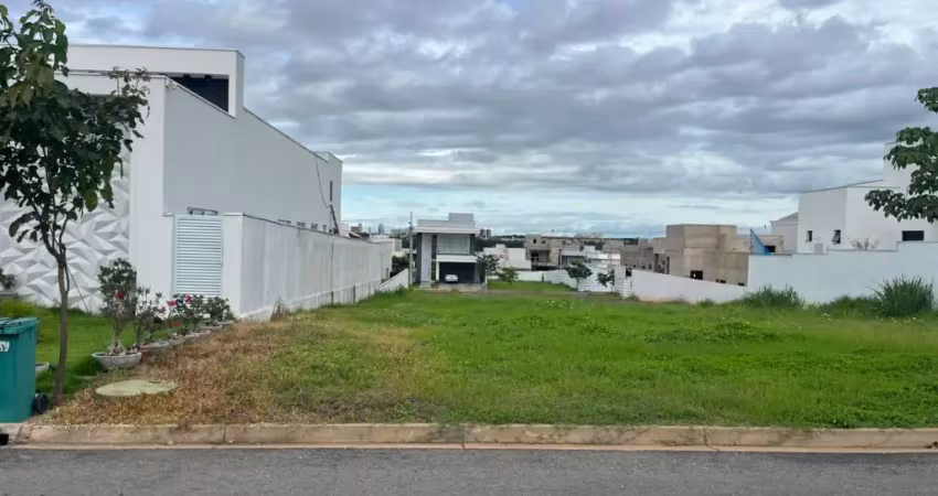 Belvedere ii: lote de 300 m² quitado, registrado e pronto para receber seu projeto.