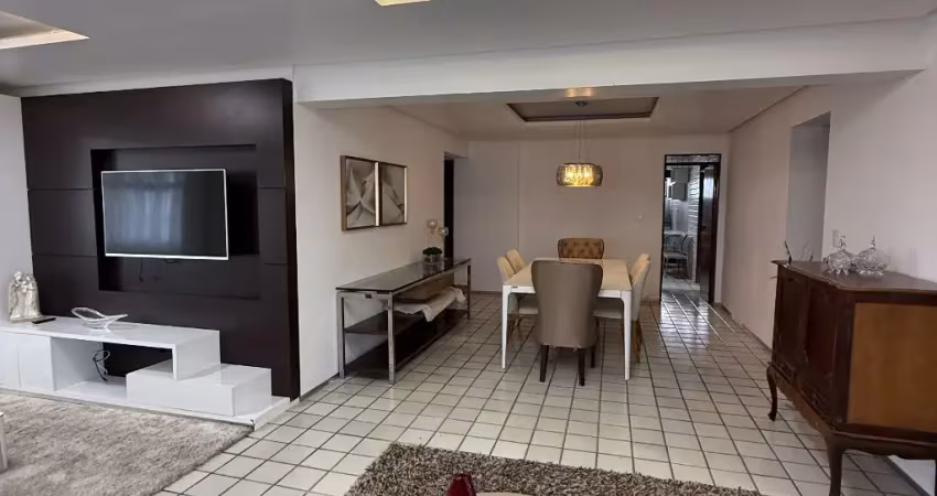Viva em uma casa suspensa no coração de manaíra – joão pessoa/pb!