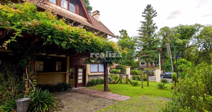 CASA COM 4 QUARTOS EM GRAMADO, Bavária, Gramado - RS