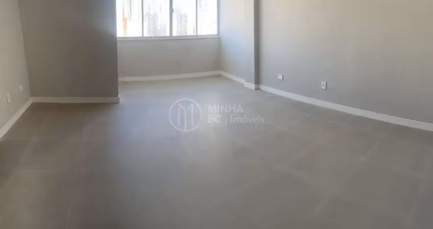 Apartamento com 3 quartos à venda na Rua 1170, 60, Centro, Balneário Camboriú