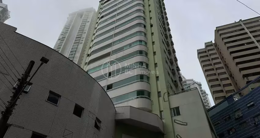 Apartamento com 3 quartos à venda na Rua 3604, 125, Centro, Balneário Camboriú