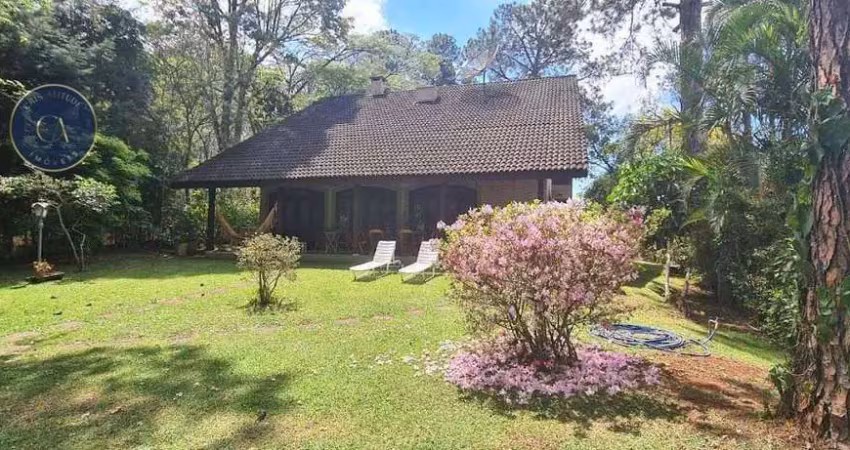 Casa com 5 dormitórios para alugar, 300 m² - Pinheiral I - Atibaia/SP