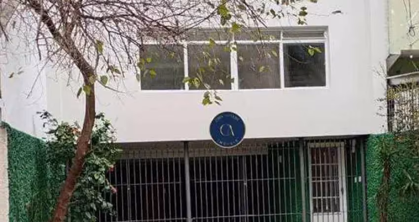Casa com 3 quartos para alugar na Rua Queimada Grande, Vila Romana, São Paulo