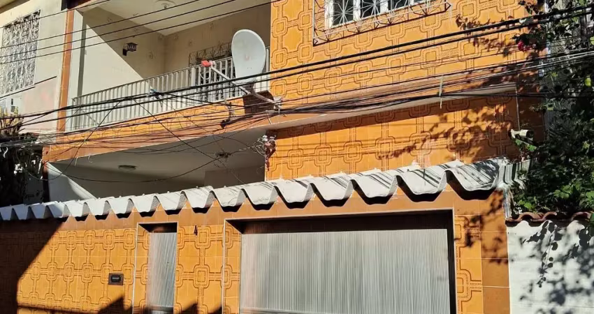 Casa em condomínio fechado com 2 quartos à venda na Estrada do Sapé, 400, Turiaçu, Rio de Janeiro