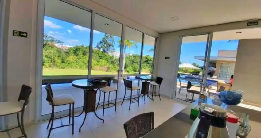 Lindo terreno com otima  topografia , em um condomínio  club , com muita  segurança  e conforto