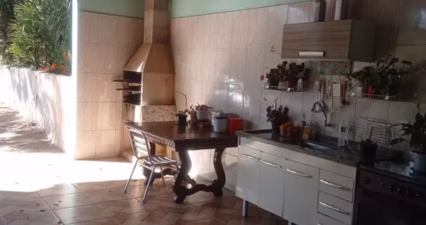 Excelente Chácara na Figueira Branca, excelente localização e topografia