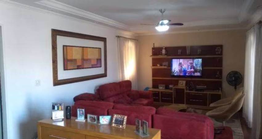 Casa com 3 dormitórios à venda, 210 m² - Demarchi - São Bernardo do Campo/SP