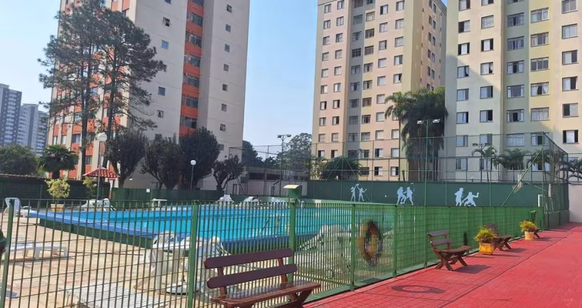 Apartamento no Condomínio Curumi, Parque Terranova.