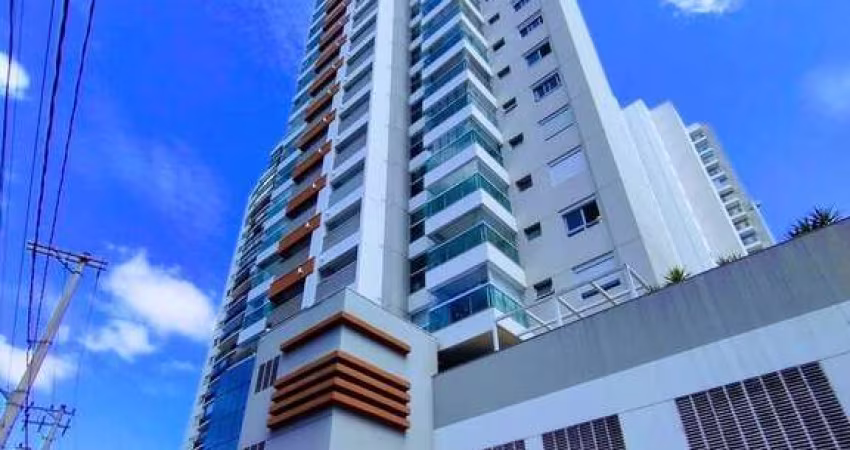 Apartamento no Condomínio Master Patriani.