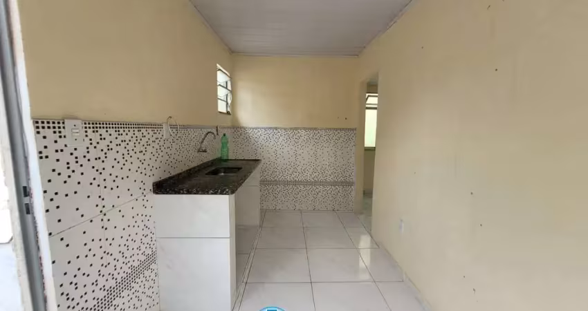 Casa com 1 quarto para alugar na Rua Boa Vista, 15, Chácaras Rio-Petrópolis, Duque de Caxias