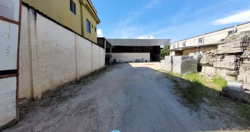 Barracão / Galpão / Depósito para alugar na Estrada São Lourenço, 862, Chácaras Rio-Petrópolis, Duque de Caxias