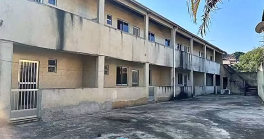 Casa com 1 quarto para alugar na Rua Maria José Oliveira Freitas, 53, Parque Fluminense, Duque de Caxias