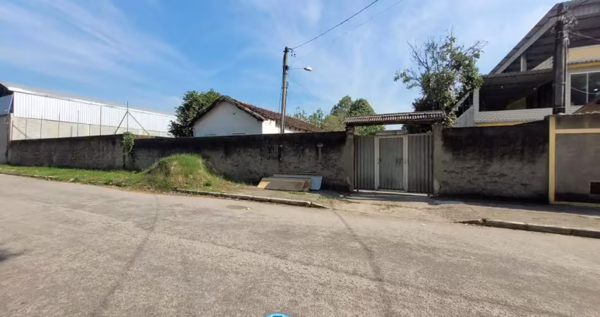 Casa com 2 quartos para alugar na Avenida Miguel de Lemos, 1091, Chácaras Rio-Petrópolis, Duque de Caxias