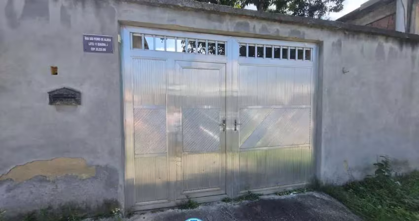 Casa com 3 quartos à venda na Rua São Pedro da Aldeia, Lt 11 QD J, Parque São João, Duque de Caxias
