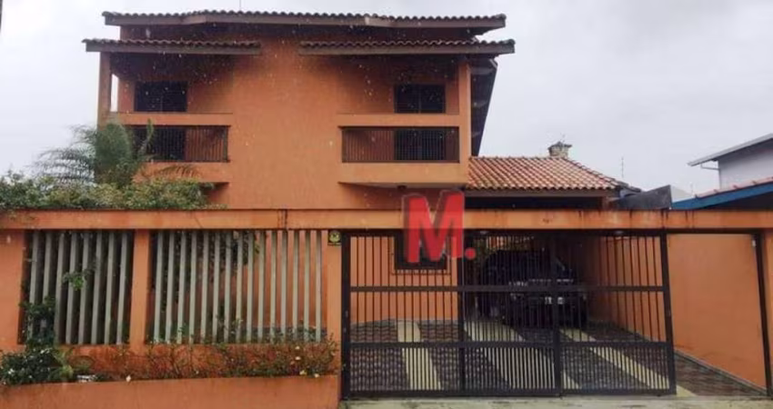 Casa com 4 dormitórios à venda, 216 m² por R$ 580.000,00 - Estância São José - Peruíbe/SP