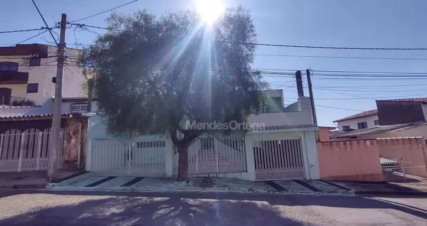 Casa com 3 dormitórios à venda, 403 m² por R$ 1.200.000,00 - Jardim Simus - Sorocaba/SP