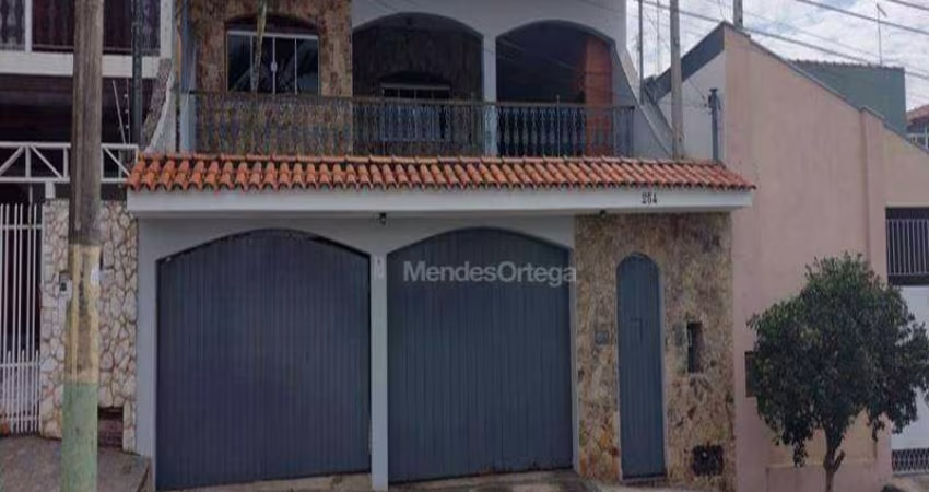 Casa com 3 dormitórios para alugar, 255 m² por R$ 3.846,00/mês - Vila São João - Sorocaba/SP