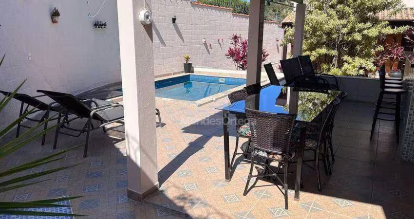 Casa com 3 dormitórios à venda, 239 m² por R$ 990.000,00 - Jardim Bandeirantes - Sorocaba/SP