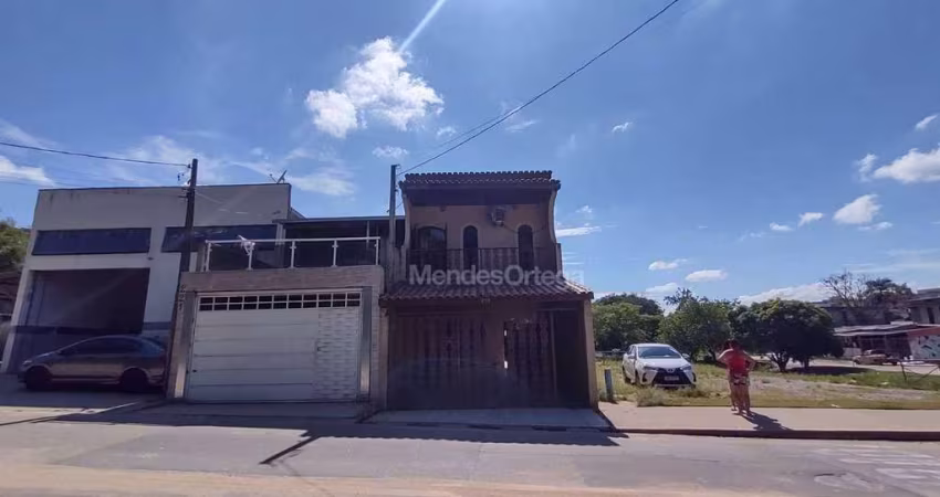 Casa com 3 dormitórios à venda, 199 m² por R$ 380.000,00 - Jardim Saira - Sorocaba/SP
