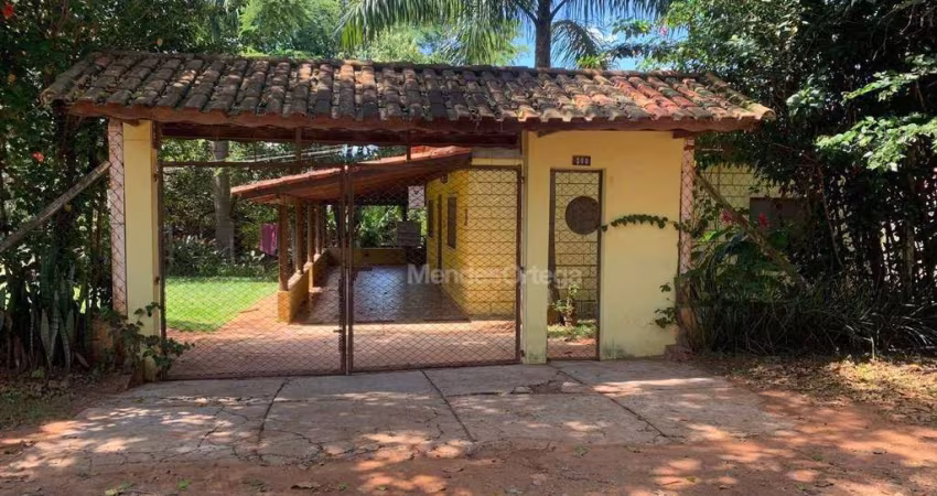 Chácara com 2 dormitórios à venda, 1600 m² por R$ 660.000,00 - Colonial I - Araçoiaba da Serra/SP
