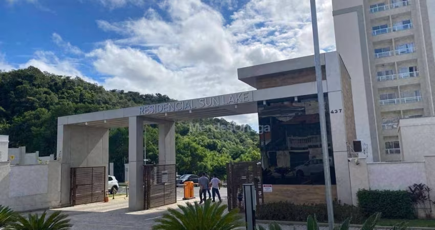 Apartamento com 2 dormitórios para alugar, 50 m² por R$ 1.927,00/mês - Jardim Gutierres - Sorocaba/SP