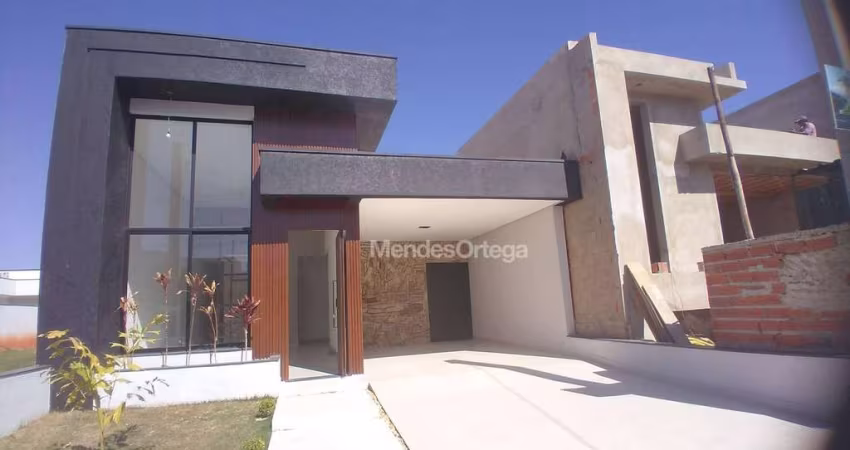Casa térrea no Condomínio Villagio Wanel, sendo: 3 dormitórios (suíte) demais dependências com 135m² construídos por R$ 899.000