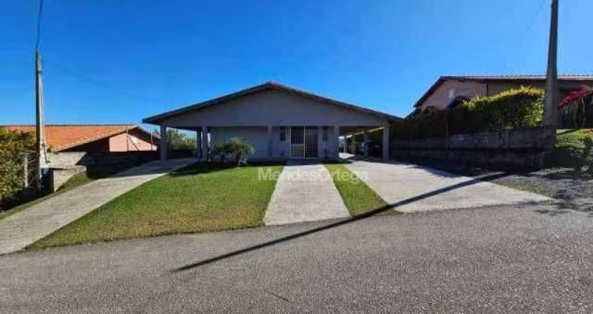 Casa com 3 dormitórios à venda, 228 m² por R$ 650.000,00 - Condomínio Village da Serra - Araçoiaba da Serra/SP