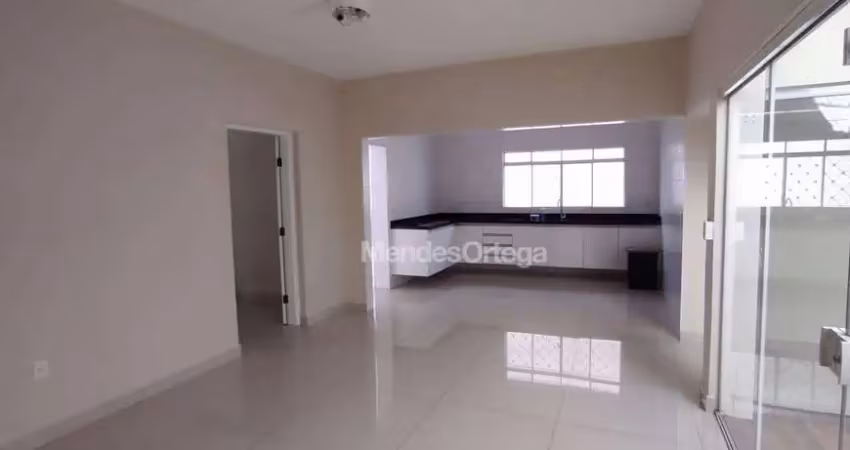 Casa com 3 dormitórios para alugar, 300 m² por r$ 4.125,00/mês - jardim simus - sorocaba/sp