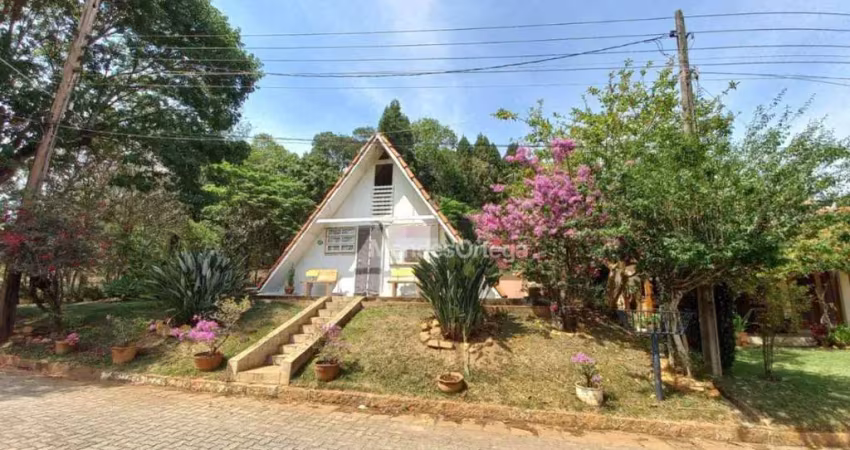 Chalé com 2 dormitórios à venda, 95m² de construção e 300m² de terreno por r$ 410.000 - condomínio clube dos 50 - sorocaba/sp