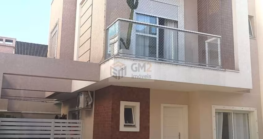 Sobrado à venda no bairro Boa Vista - Curitiba/PR