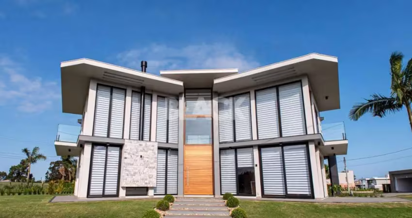 Casa de 05 quartos à venda no ocean side em torres rs