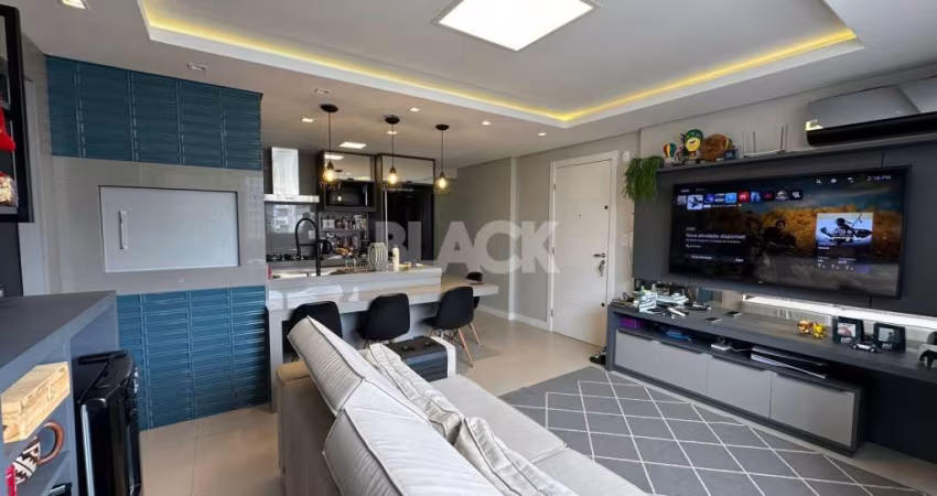 Apartamento mobiliado com 2 suítes à venda no Predial em Torres RS
