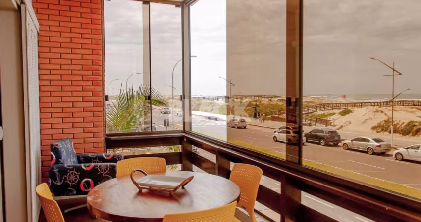 Apartamento com 03 quartos à venda na Praia Grande em Torres RS