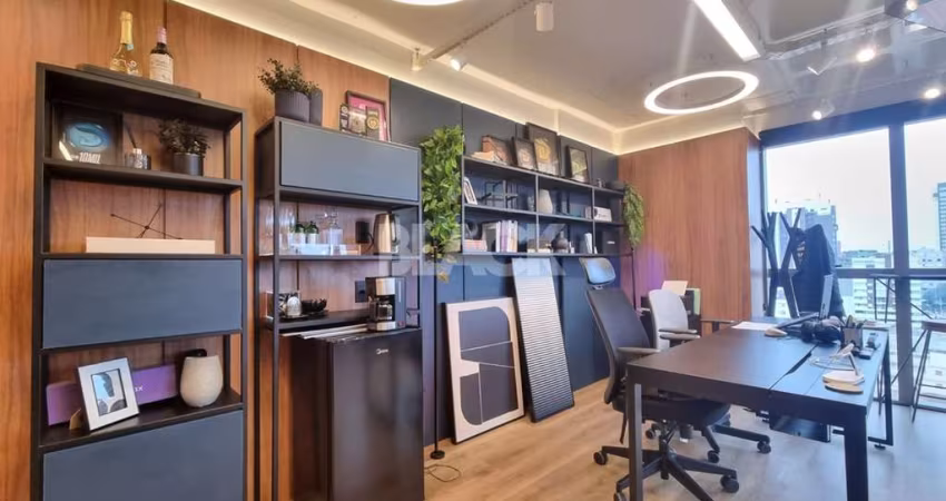 Sala comercial mobiliada no Centro em Torres RS