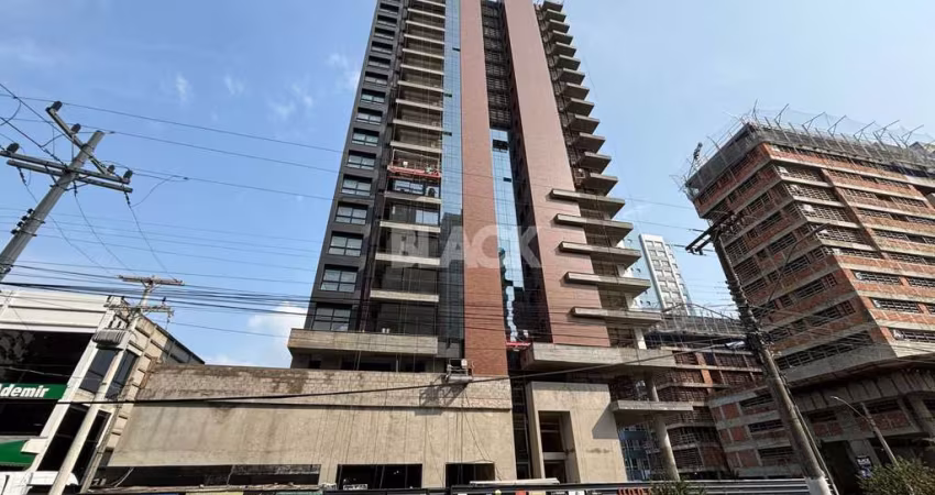 Apartamento com 3 Suítes no Centro em Torres RS