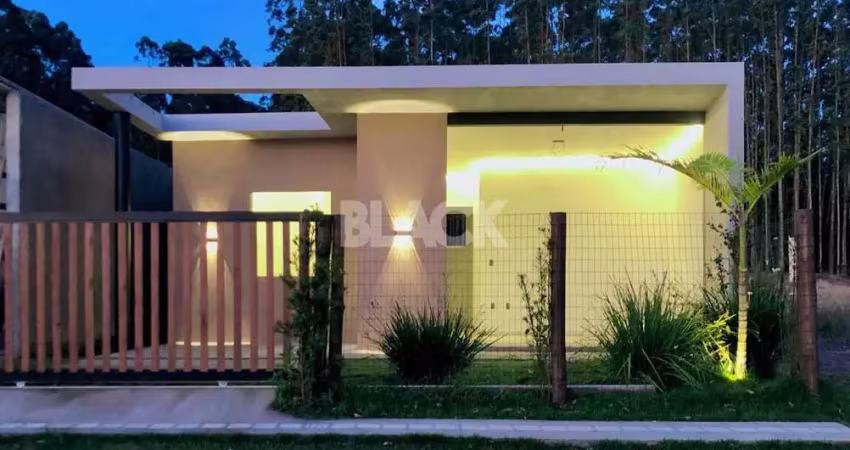 Casa com 2 quartos à venda na Avenida Mario Quintana, 100, Praia Caravelle, Passo de Torres