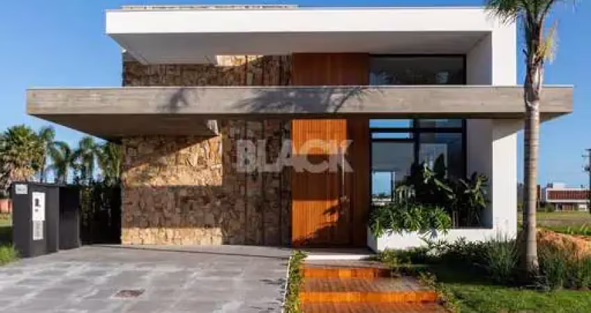Casa à venda em condomínio fechado no Ilhas Park em Torres RS