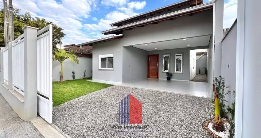 Casa com 3 quartos à venda na Rua Serra Azul, 797, Jardim Iririú, Joinville