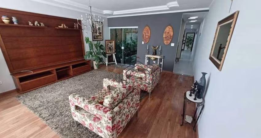 Sobrado com 3 dormitórios à venda, 279 m² por R$ 1.590.000,00 - Olímpico - São Caetano do Sul/SP